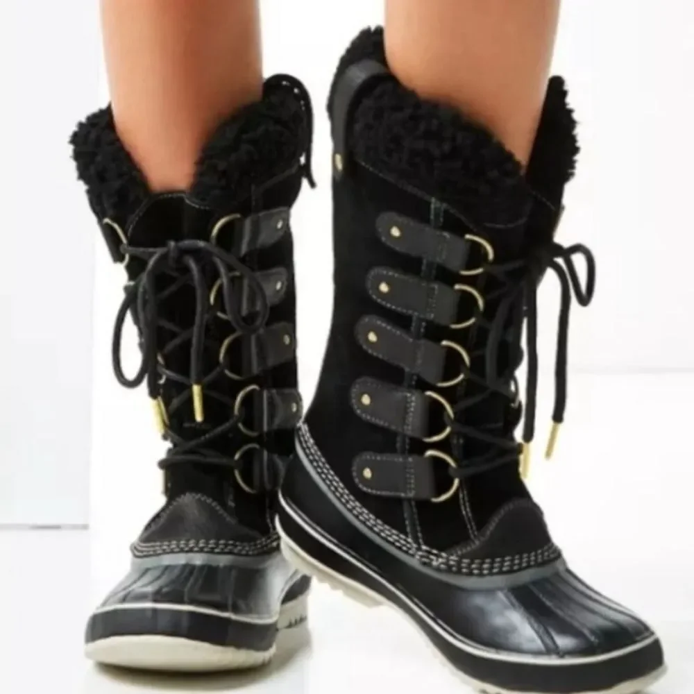 Sorel stylish black